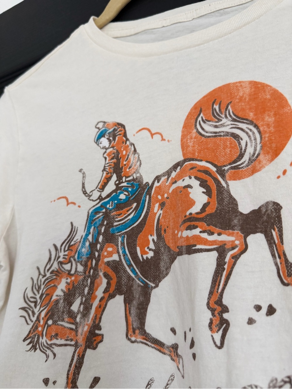 Morgan Wallen Graphic Cowboy Tee - Cream with Orange & Teal Print - Picture 4 of 7